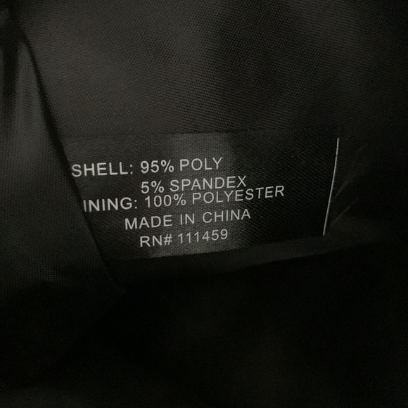 NWT WHITE HOUSE | BLACK MARKET Quilted Bow Black Cosmetic Case - Picture 10 of 10